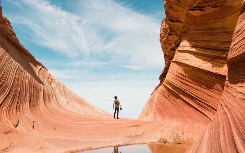 How much does it cost to hike The Wave?