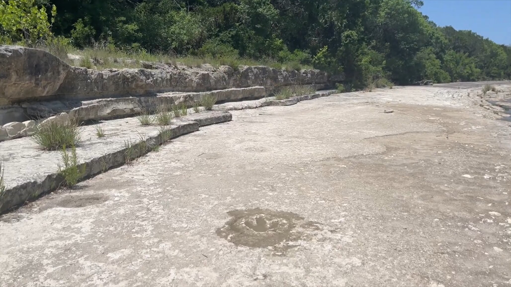 Dinosaur Tracks Leander 