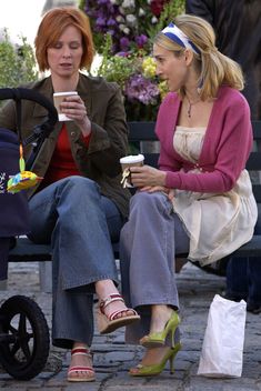 2000s geek chic. 2000s geek chic.