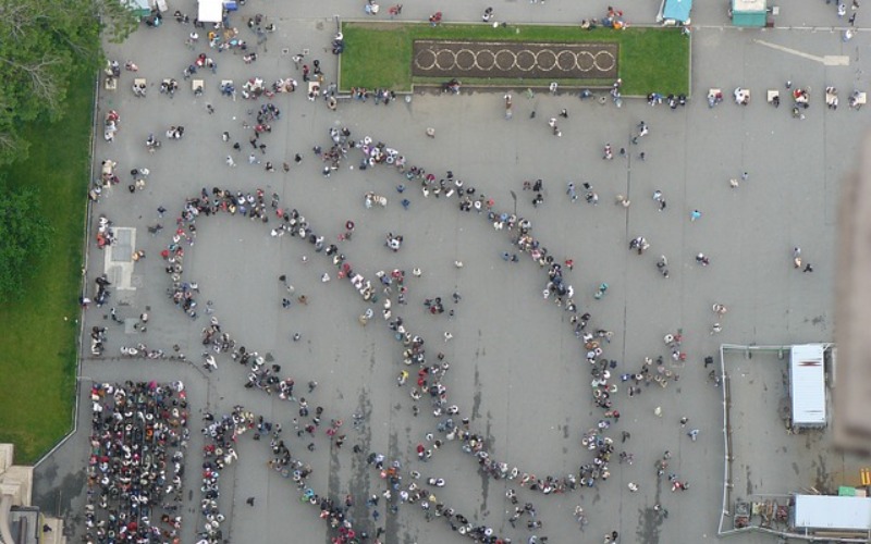 Need a Game to Play While Waiting in Line? Moms Austin